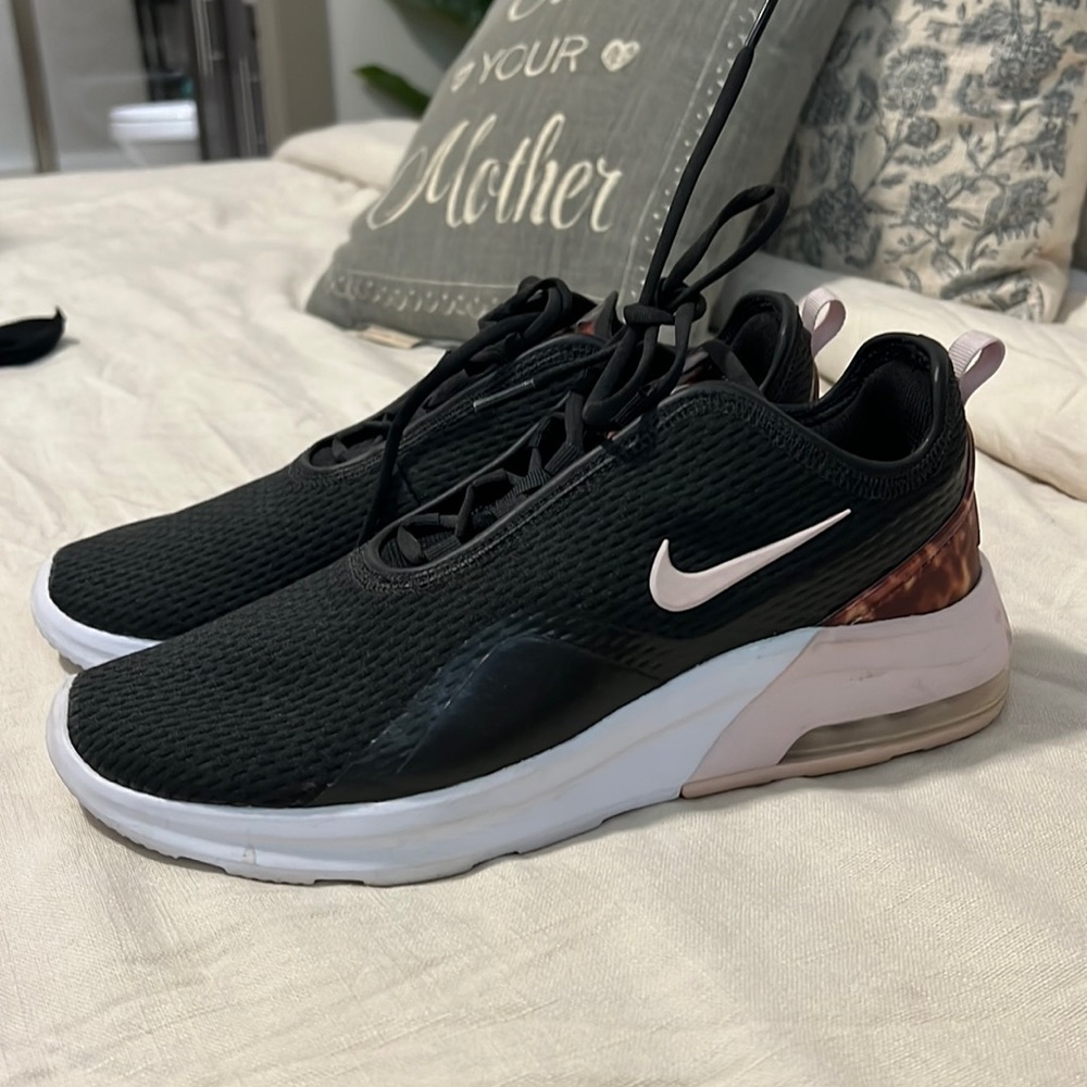 Nike air sneakers